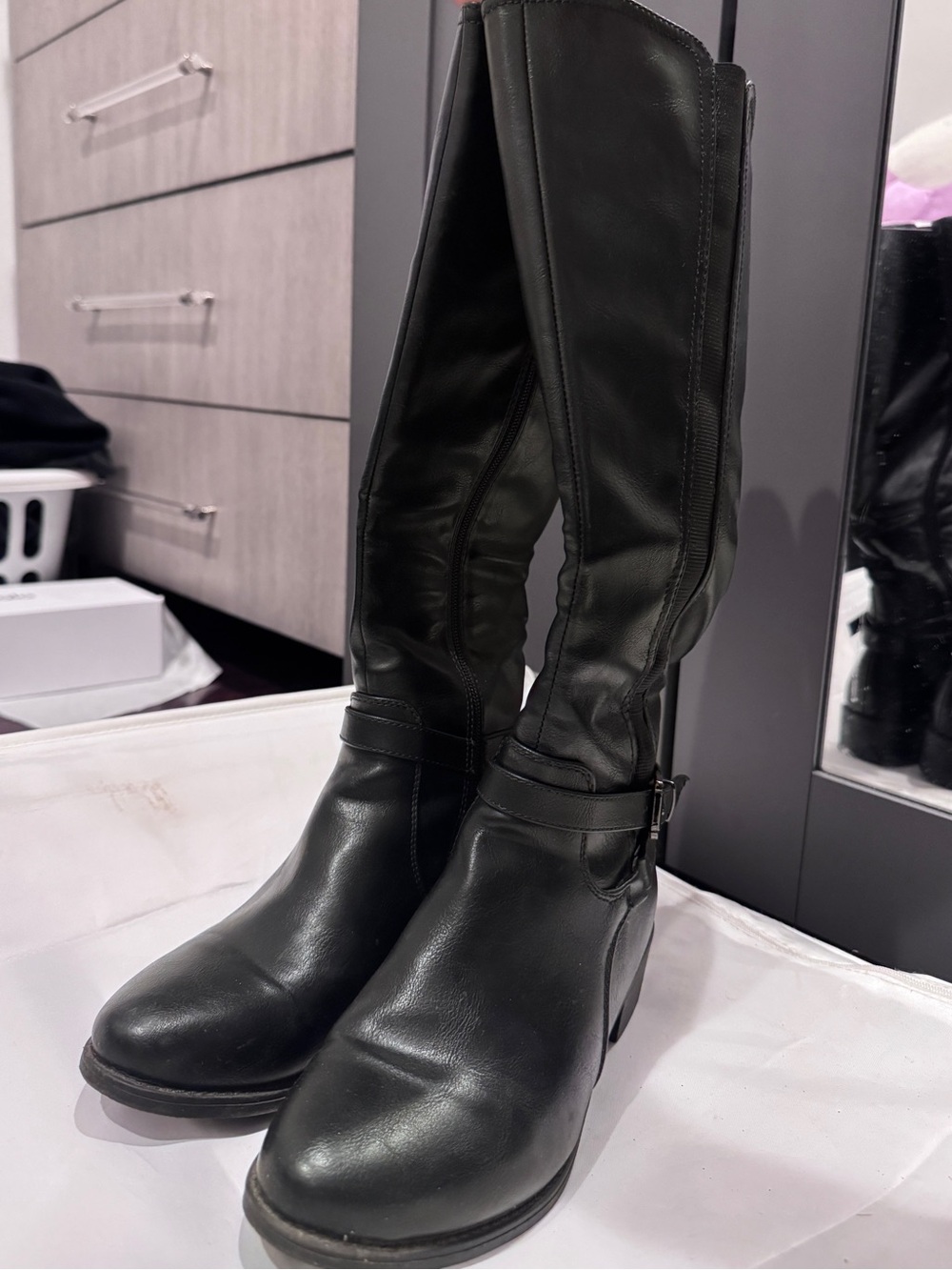 TOP Moda Black Knee-High Buckle Riding Boots - Picture 3 of 5